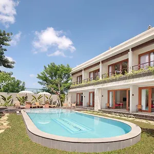 Hotel Kubu Gwk
