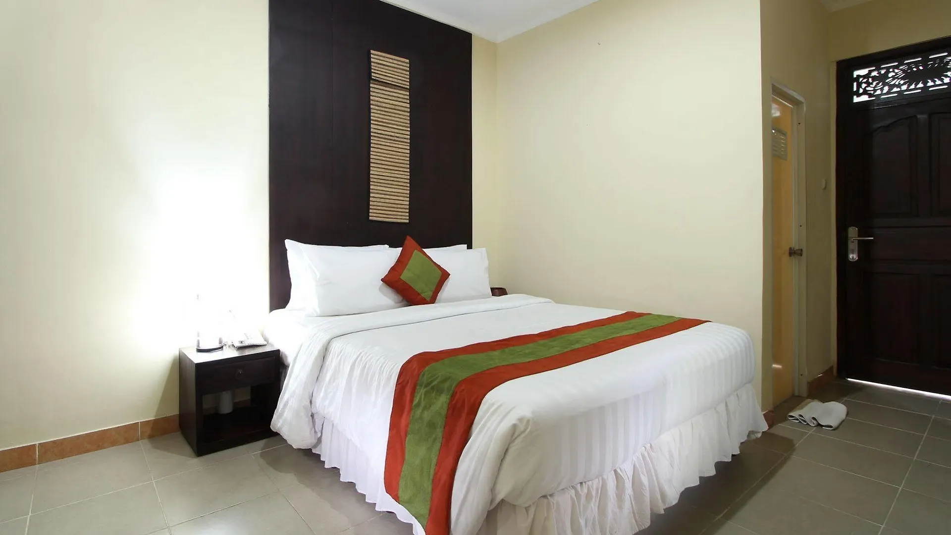 Jimbaran Lestari Hotel & Residence - Spa  Jimbaran (Bali)